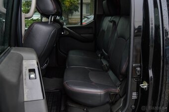 Nissan Navara DoubleCab 2.5D LE A/T - 18