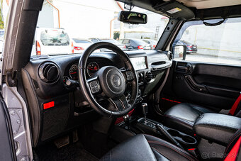 Jeep Wrangler 2.8 CRD Rubicon A/T - 18