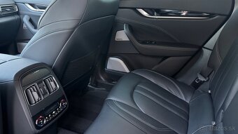 Maserati Levante S 3.0 V6 BiTurbo - 18
