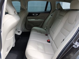 Volvo V60 Cross Country B4 4x4,kúp.v SR,1.majitel,od.DPH - 18