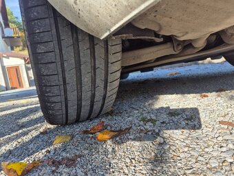 Predám Audi A5 2.0tdi 140kw - Automat 8m - DOVOZ GB- - 18