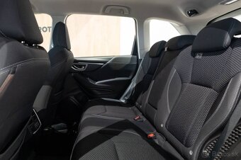 Subaru Forester 2.0i-L e-Boxer MHEV Pure Lineartronic - 18