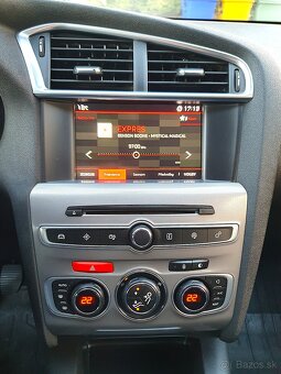 Citroën C4  1.2 PureTech 110 Shine M5 - 18