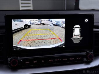 Kia Ceed SW 1.5 T-GDi Gold A/T - 18