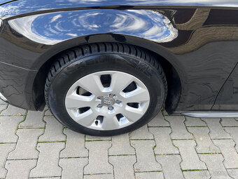 AUDI A4 B8 AVANT 2.7TDI 140KW r2009 6° MANUÁL BI-XENONY - 18