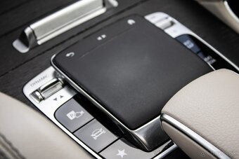 Mercedes-Benz GLS 400 d 4MATIC A/T - 18