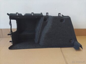 rozpredám interiér Octavia 2 facelift - 18