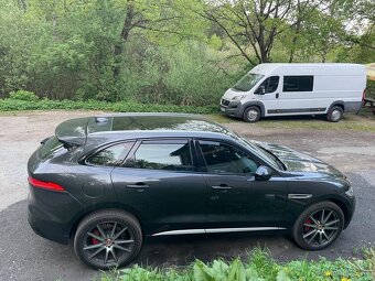 Jaguar F-PACE D300 Sport, nafta, 221kW-300ps rv 2018 - 18