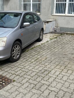 Honda civic 7g - 18