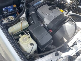 Mercedes 124 E 200 benzin rok 1994 - 18