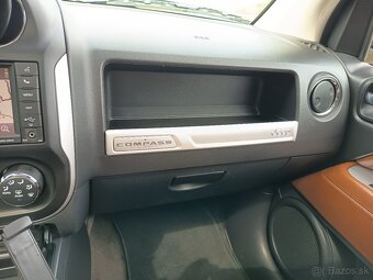 Jeep Compass - 18