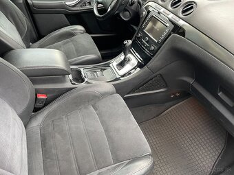 Ford Galaxy - 18