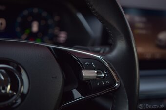 🚘 ŠKODA OCTAVIA COMBI 2.0TDI EXECUTIVE DSG | 1. MAJITEL | O - 18