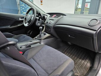 Honda Civic 1.4 i-VTEC Comfort - 18