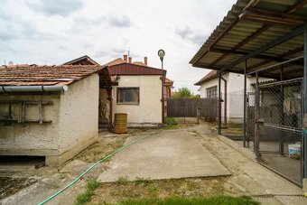 EXKLUZÍVNE na predaj rodinný dom v obci Kovarce, okres TO - 18