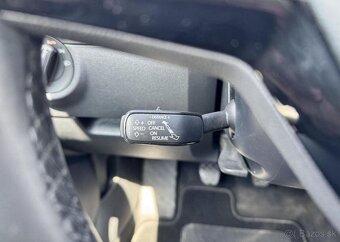 Škoda Octavia 1.5 TSI SOLEIL COMBI benzín manuál 110 kw - 18