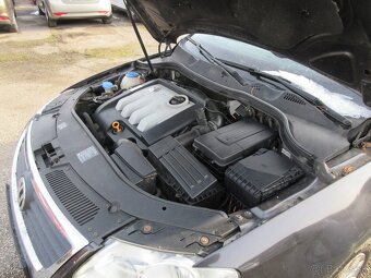 VW Passat - 18