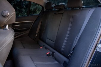 BMW Rad 3 318d Sport Line - 18