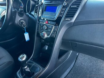 Hyundai i30 Kombi 1.6 CRDi - 18