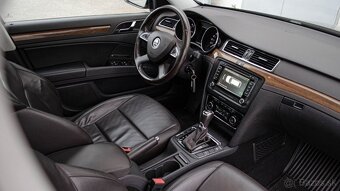 Škoda Superb Combi 2.0 TDI DSG Laurin&Klement - 18