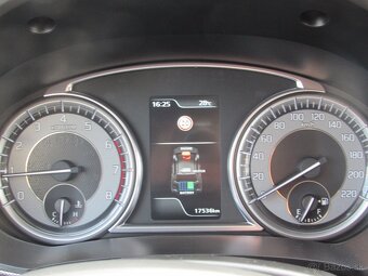 Suzuki Vitara 1,4T Mildhybrid - Elegance 2WD - 18