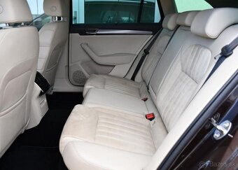 Škoda Superb 2.0TDi STYLE DSG ČR 110 kw - 18