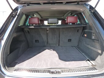 Volkswagen Touareg II 3.0 V6 TDI BMT Premium 4MOTION - 18
