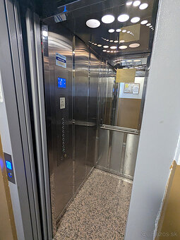 Zaujímavý 3 izb. Humenská (Terasa), OV, LO, 6.p., PS - 18