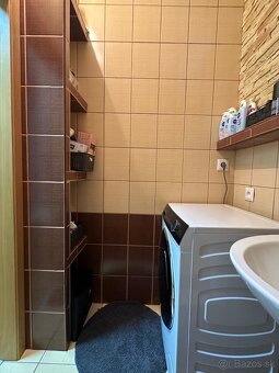 2 izbový byt s loggiou - sídlisko Tarča - 18