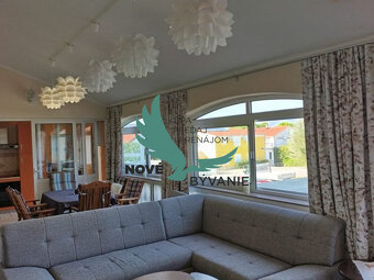 Chorvátsko - Na predaj dom s dvoma apartmánmi len 90 m od mo - 18