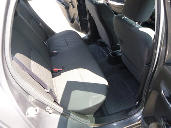 Suzuki Swift GL+ 1,2i 2023 - 18
