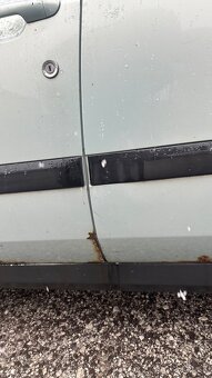 Fiat stilo 1.9jtd 85kw 1.9 combi pojazdné - 18