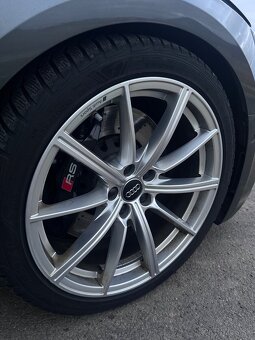 Prodám nebo  vyměním Audi RS5 331kw - 18