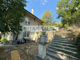 IBA U NÁS Exkluzívne na predaj vila, rodinné sídlo Bratisla - 18