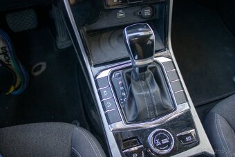 SsangYong Korando 1.6 e-XDI 136k AWD A/T, 100kW, A6, 5d - 18