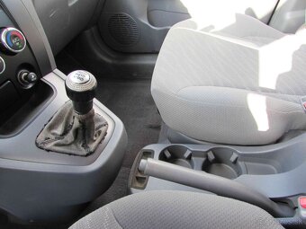 Hyundai Tucson 2.0 CVVT Dynamic - splátka od 99,-€ - 18