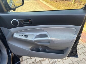 Tacoma 4.0 V6 benzínový motor - 18