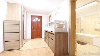 Komfort ako v dome, 3 izbový byt LIPOVEC - 18