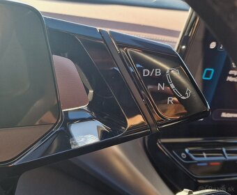 VW ID.4 PURE PERFORMANCE 52KWH / MOŽNÝ ODPOČET DPH - 18