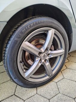 Škoda Superb Combi 2.0tdi - 18