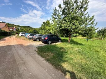 Krásna a upravená Záhradka Holíč - 18