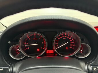 Mazda 6 2.2d 95kw 6st.manuál 11/2011 2majiteľ - 18