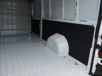 Opel Movano 2.2CDTi 103kW L4H2 3.5T TOP STAV NOVÉ - 18