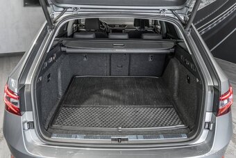 Škoda Superb Combi 1.8 TSI Style, Adaptívny podvozok - 18