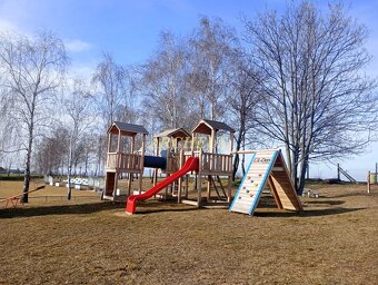 Stavebný pozemok so stavebným povolením a projektom Radimov - 18