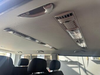 Volkswagen T5 Caravelle 2.0 TDI Long Verzia 9 Miest Webasto - 18