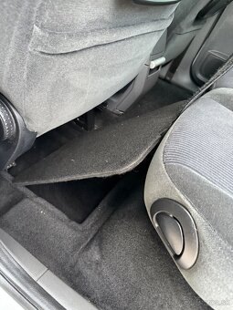 Ford Focus C-Max Ghia - 18