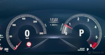 BMW rad 5 530d Touring xDrive 2018 (G31) - 18