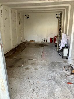 CENTRUM - veľký tehlový 3i byt, 85m2, loggia, garáž - 18