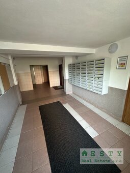 VEĽKÝ 2i byt, 3loggie, Žiar nad Hronom, Hurbanova ul., ESTY  - 18